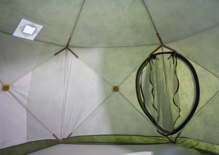 Палатка зимняя ЧУМ 2 (трехслойная, пиксель с выводом под трубу)